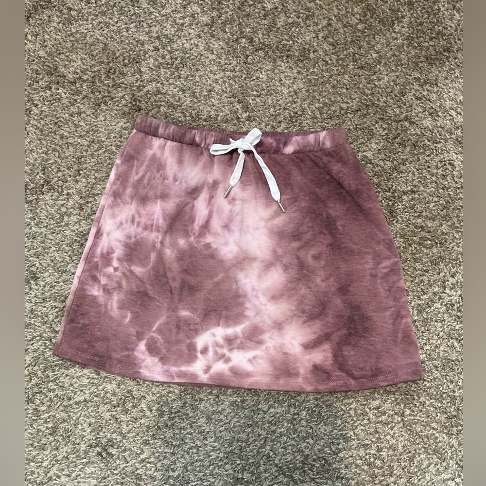 🌼4/$25🌼 Gilli girls’ purple tie dyed skirt. Size Large (16)